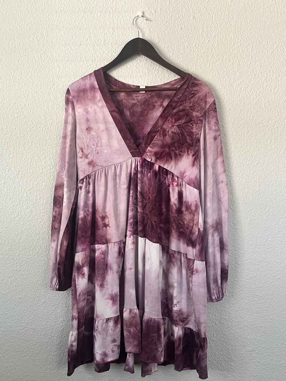 Paisley Grace Purple Tie Dye Tiered Long Sleeve Dress Size M